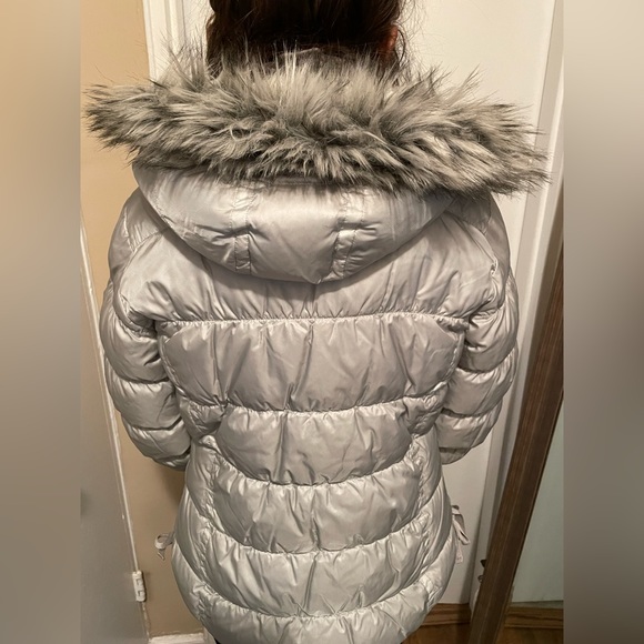 Eddie Bauer Northern Aurora Down Series Winter Jacket - Picture 4 of 10